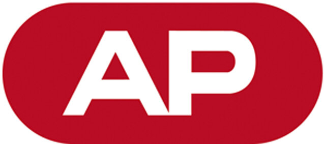AP at Foto Mayr. Large selection, reliable,...