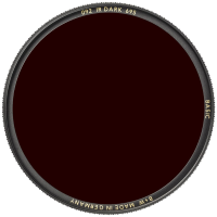 B+W Filter IR Dunkelrot 695 | 092 | BASIC MRC